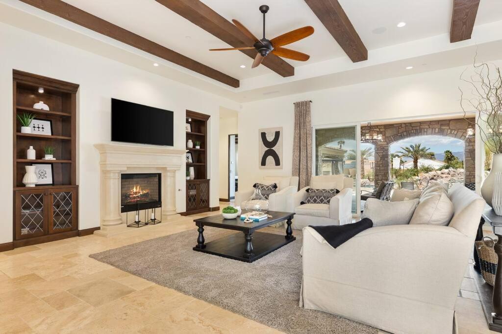 Villa Bella - Private Estate In The Heart Of Palm Desert, Outdoor Amenities, Gym, Game Room 외부 사진